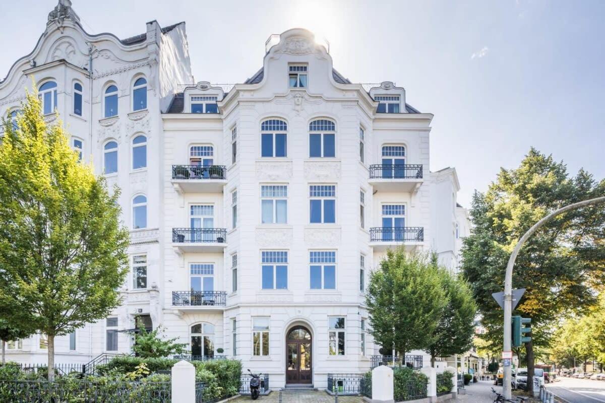 Modern Apartment Near Aussenalster Hamburgo Exterior foto